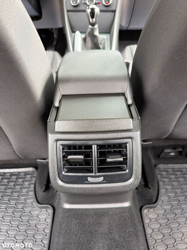 Seat Leon 1.2 TSI Ecomotive Reference - 10