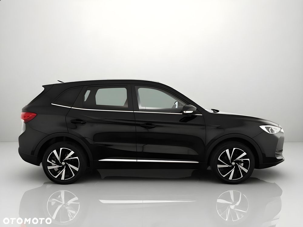 MG ZS 1.5 HEV+ Exclusive - 5