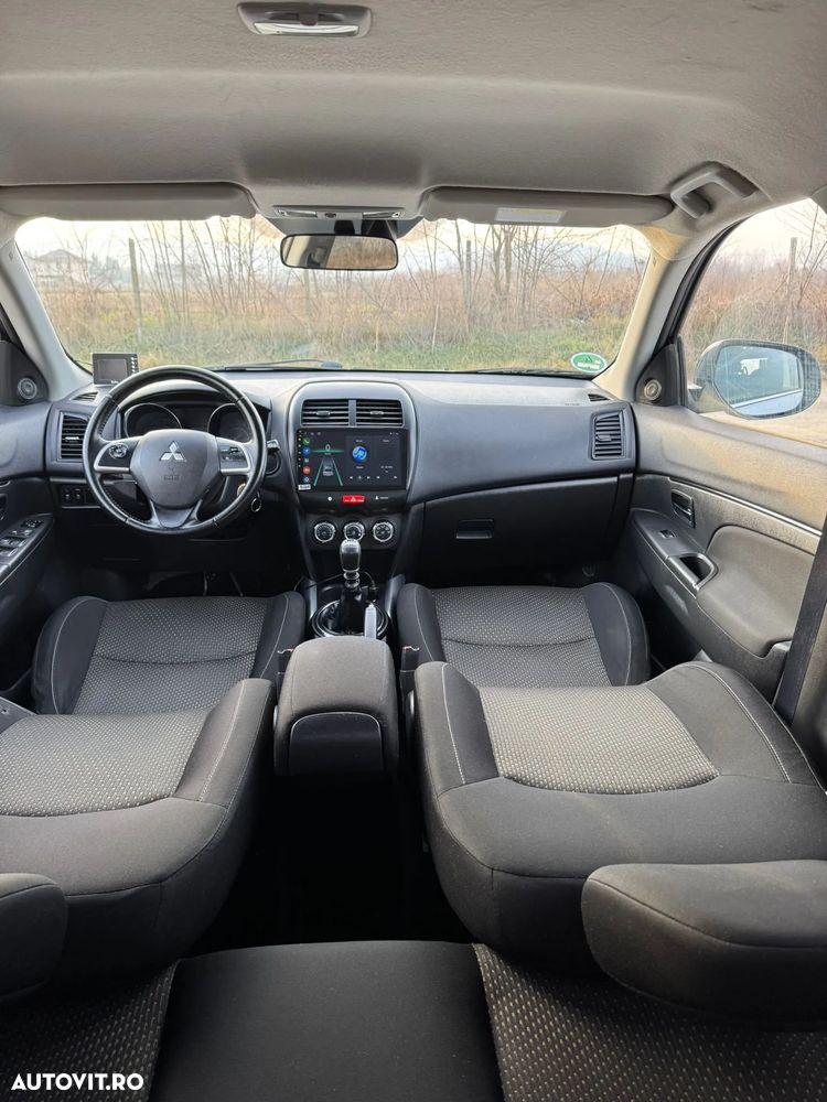 Mitsubishi ASX 1.8 DI-D 2WD Diamant Edition - 17