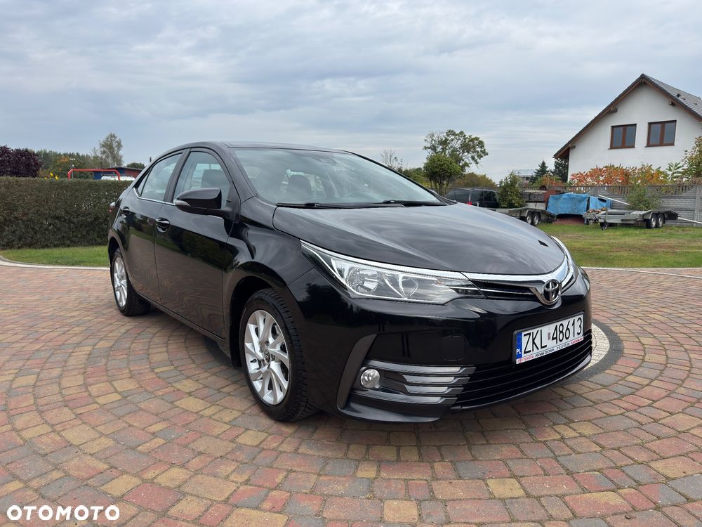 Toyota Corolla - 18