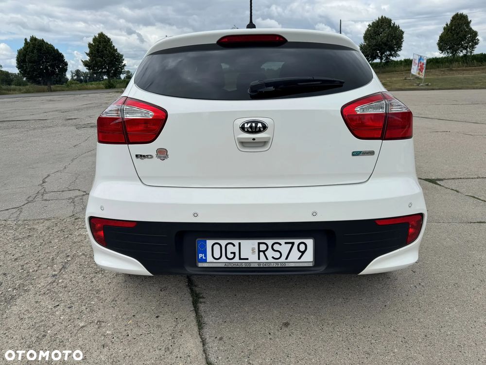 Kia Rio 1.2 Dream Team Edition - 6