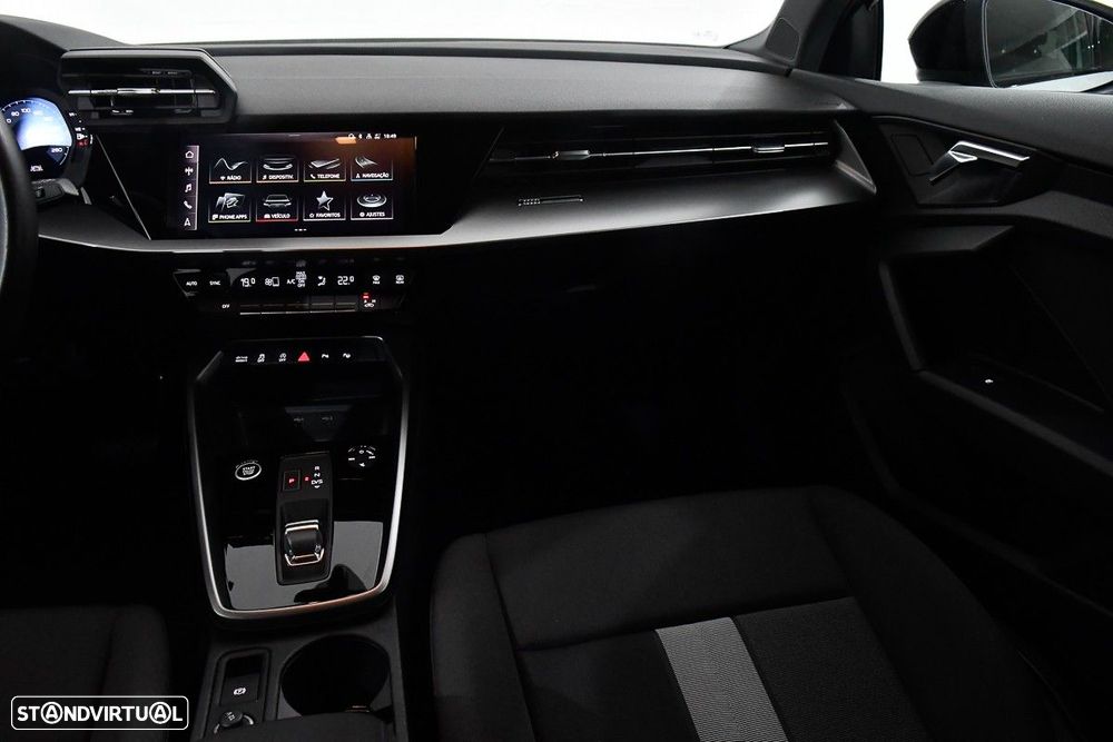 Audi A3 Sportback 30 TFSI S line S tronic - 20