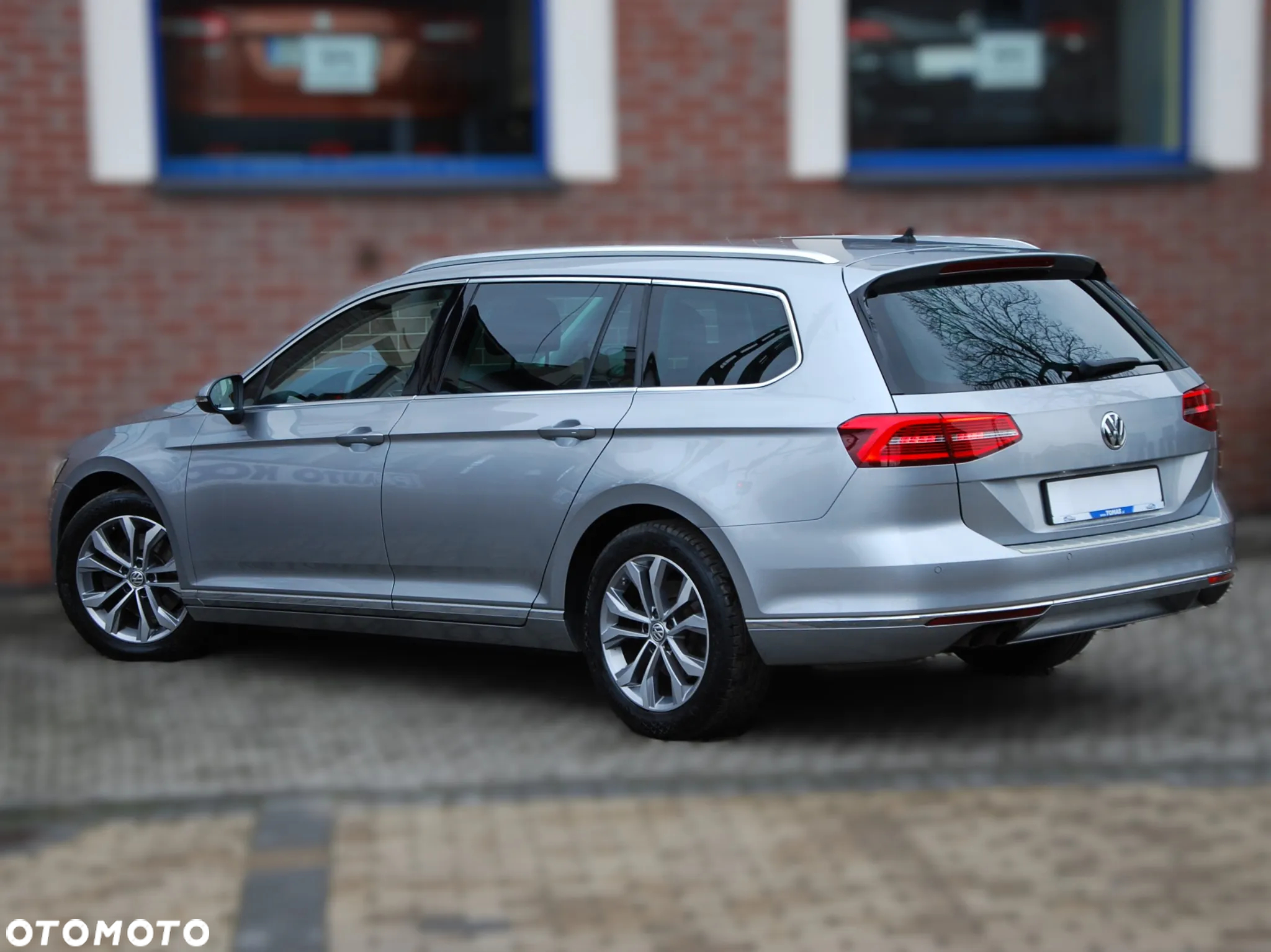 Volkswagen Passat 1.8 TSI BMT Highline - 11