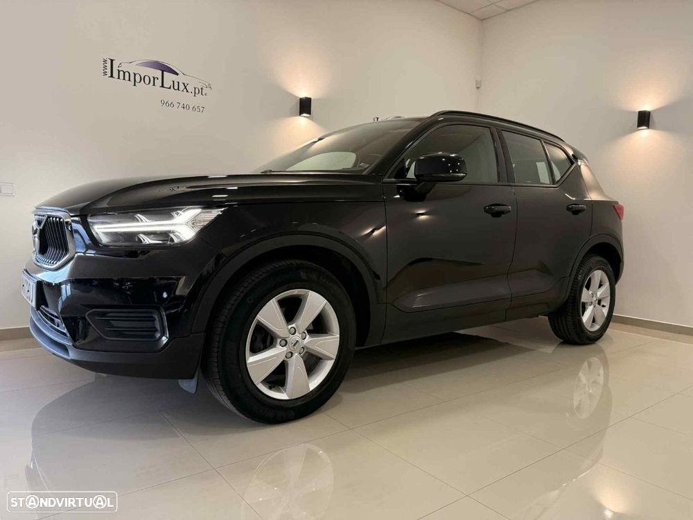 Volvo XC 40 1.5 T2 Momentum - 1