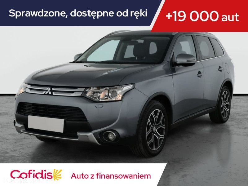 Mitsubishi Outlander - 2
