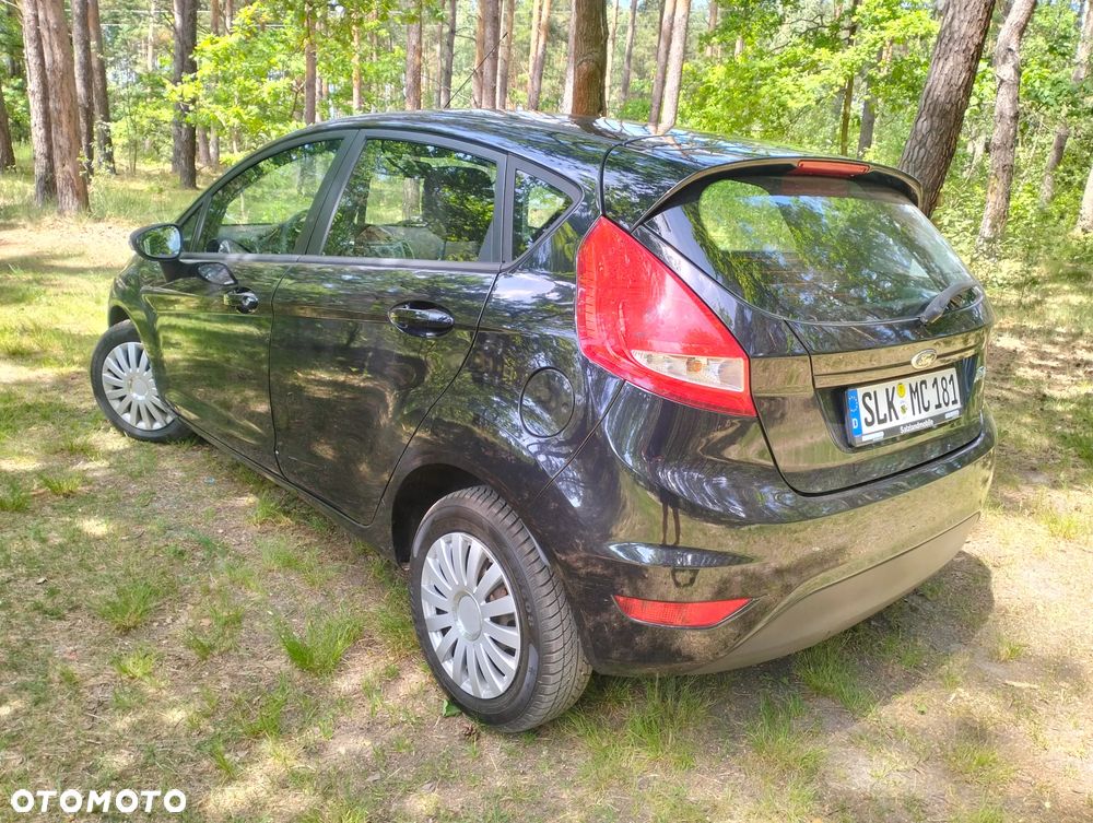 Ford Fiesta 1.25 Ambiente - 18