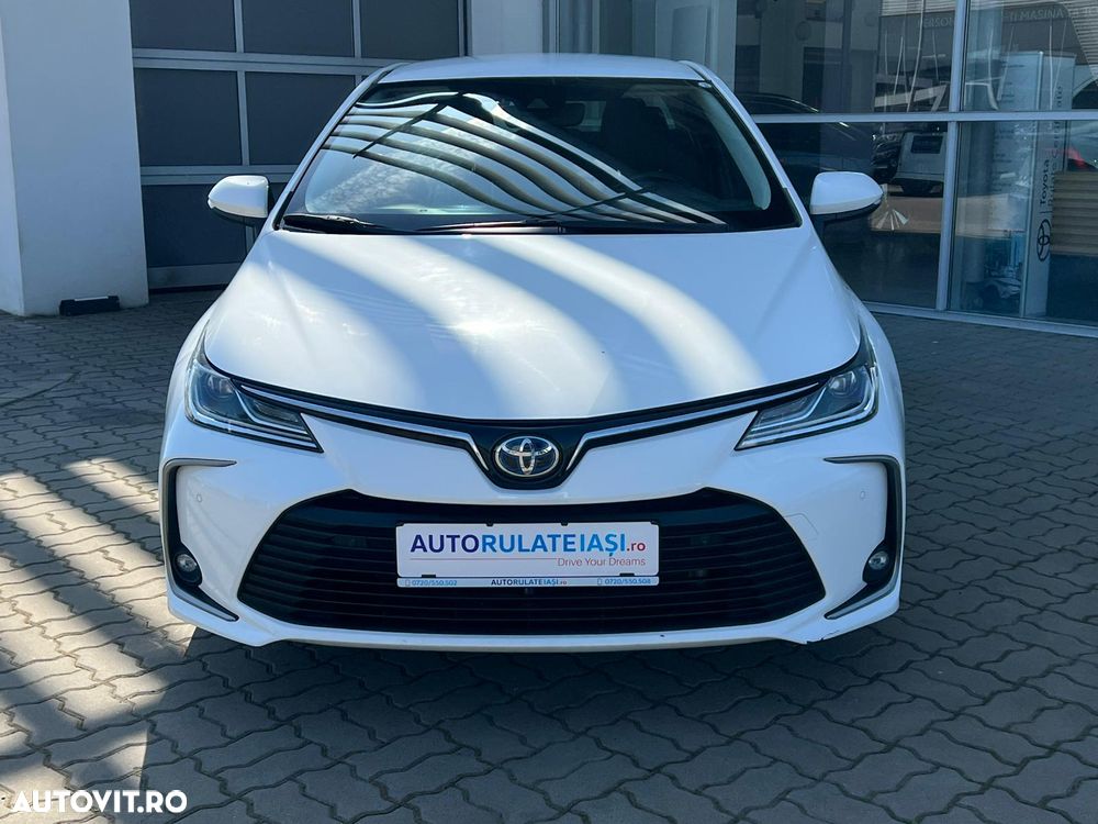 Toyota Corolla 1.8 HSD Business - 9