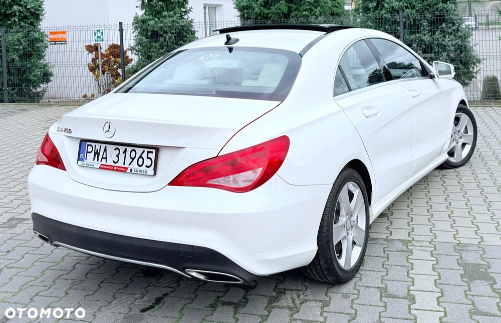 Mercedes-Benz CLA 250 7G-DCT AMG Line - 26