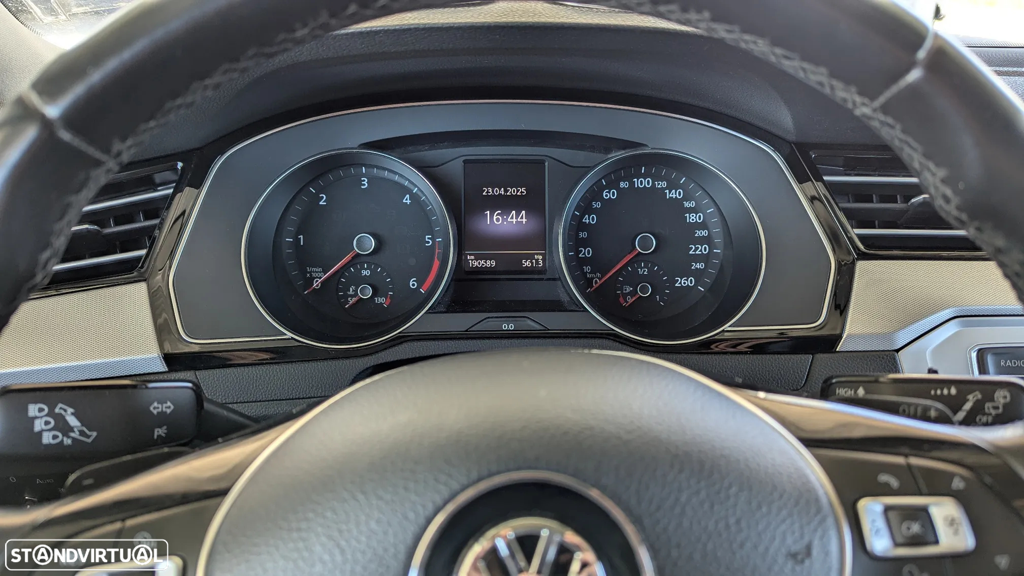 VW Passat Variant 2.0 TDi Business Package DSG - 22