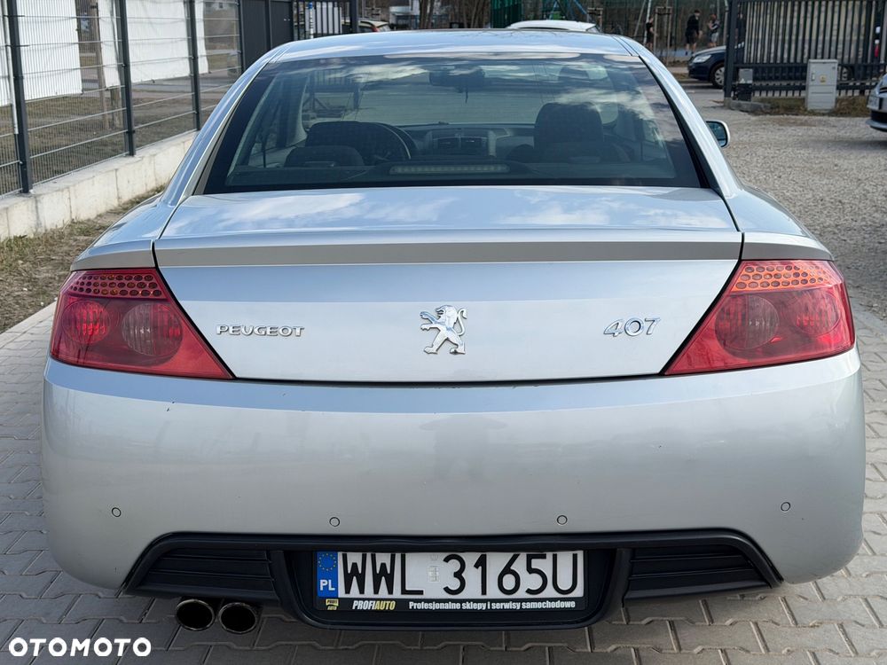 Peugeot 407 - 6