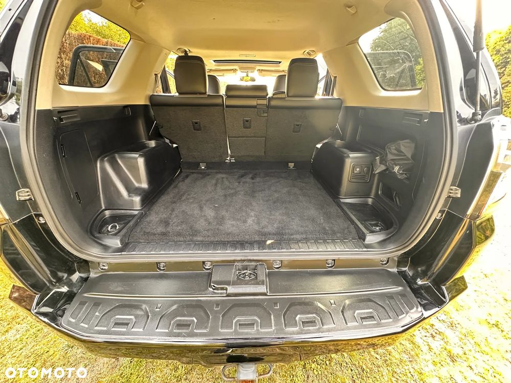Toyota 4-Runner - 11