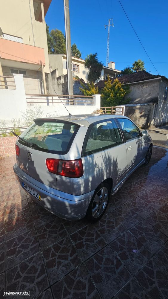 SEAT Ibiza - 3