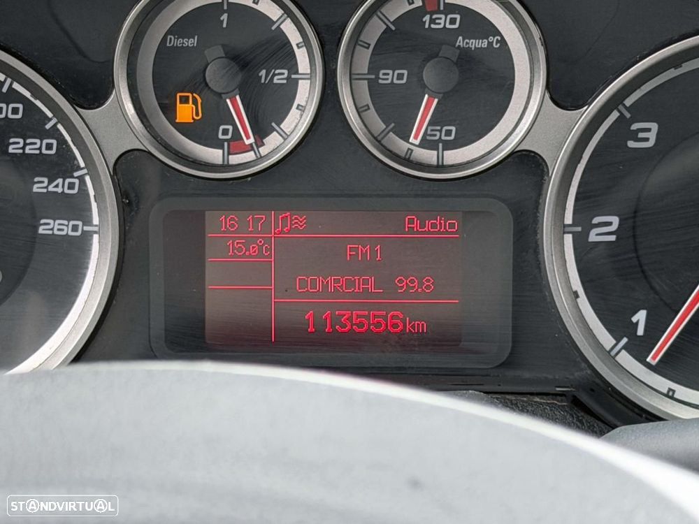 Alfa Romeo MiTo 1.3 JTD Distinctive - 31