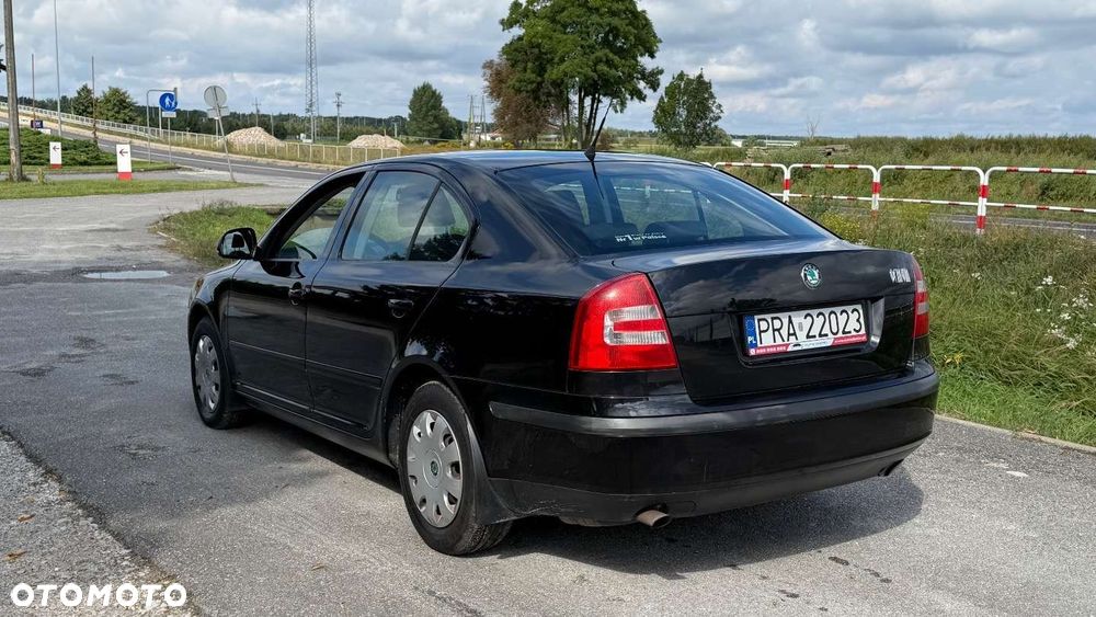 Skoda Octavia 1.6 Mint - 18
