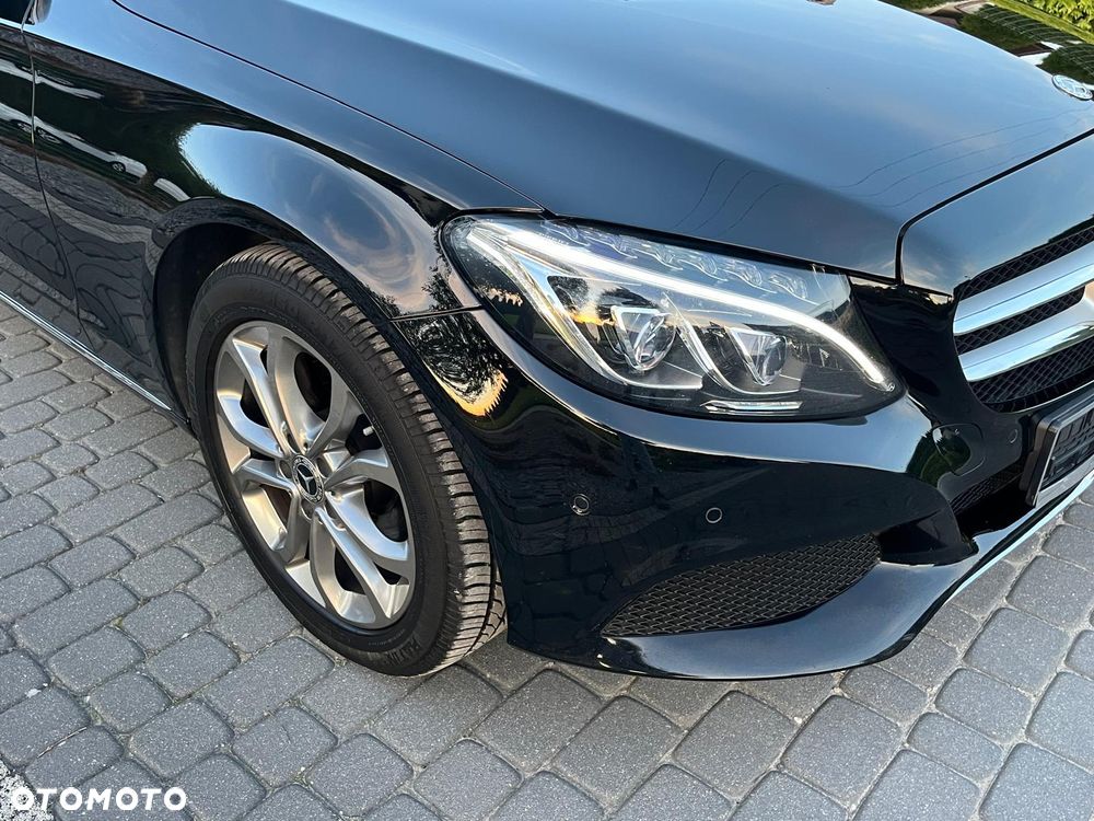 Mercedes-Benz Klasa C 200 - 9