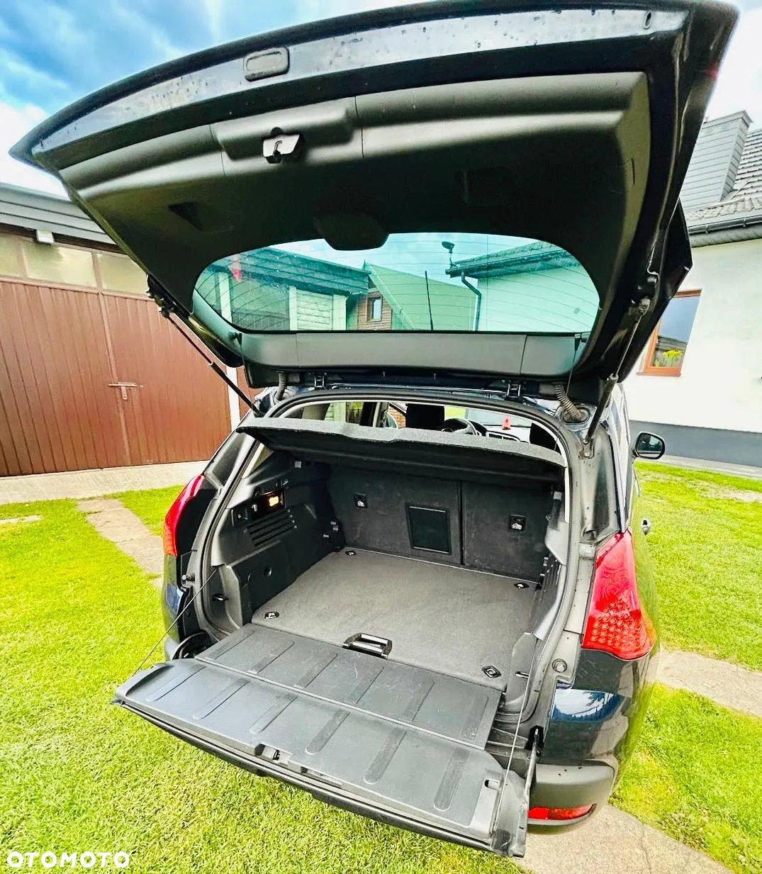Peugeot 3008 1.6 HDi Trendy - 4