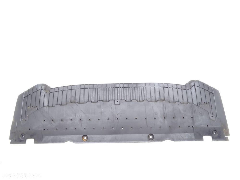 Osłona dolna zderzaka pod silnika 8k0807233 audi a4 b8 1.8 tfsi - 4