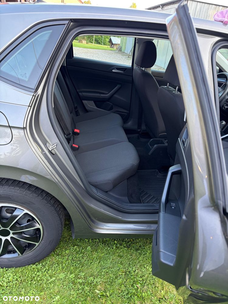 Volkswagen Polo - 9
