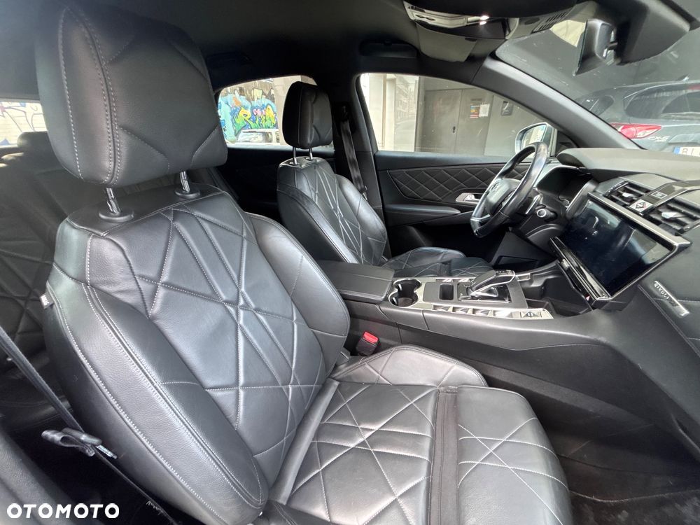 DS Automobiles DS 7 Crossback - 26