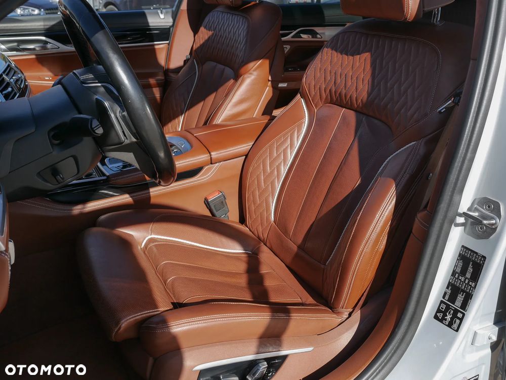 BMW Seria 7 750Ld xDrive - 17
