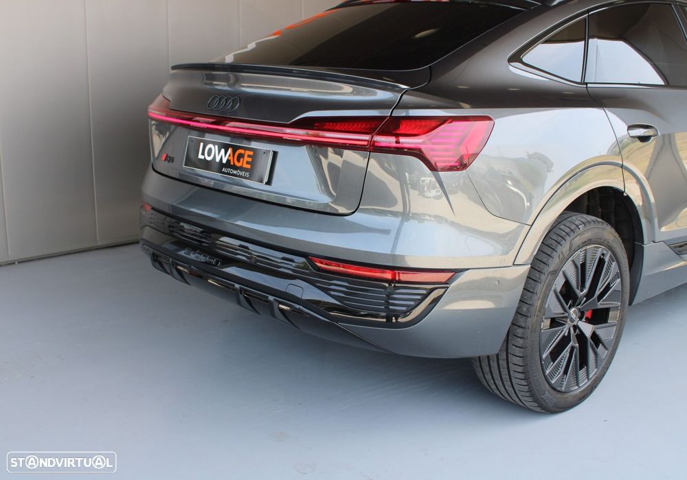 Audi Q8 e-Tron 50 quattro S line - 27