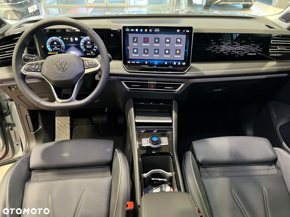 Volkswagen Tiguan 2.0 TDI Elegance DSG - 30
