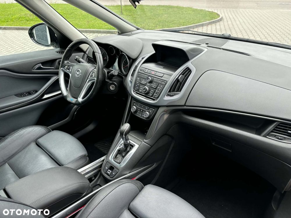 Opel Zafira 2.0 CDTI Cosmo - 22