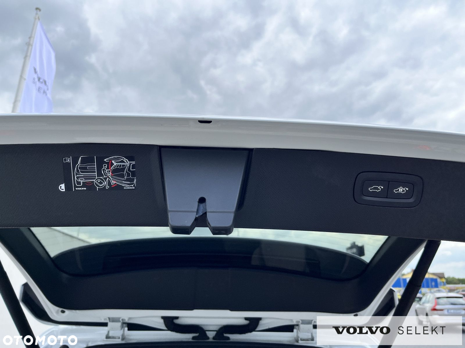 Volvo XC 90 - 32