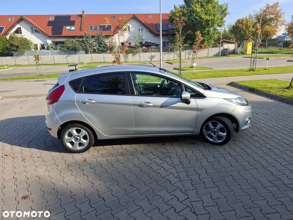 Ford Fiesta 1.25 Trend - 8