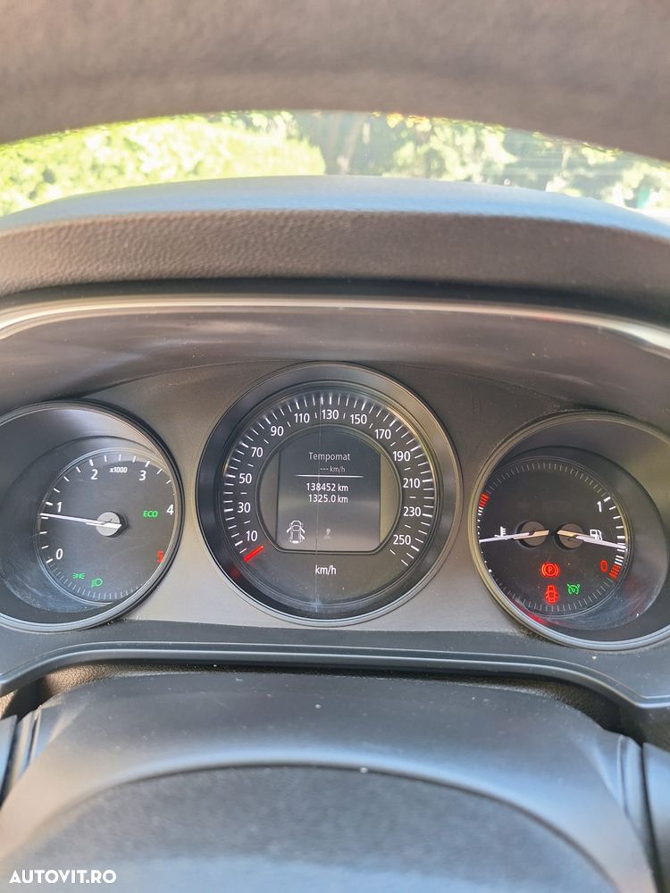 Renault Megane 1.5 dCI Life - 12