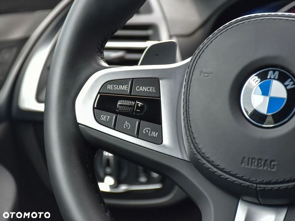 BMW X4 - 33