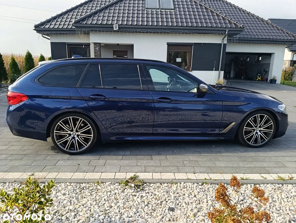 BMW Seria 5 M550d xDrive Touring - 14