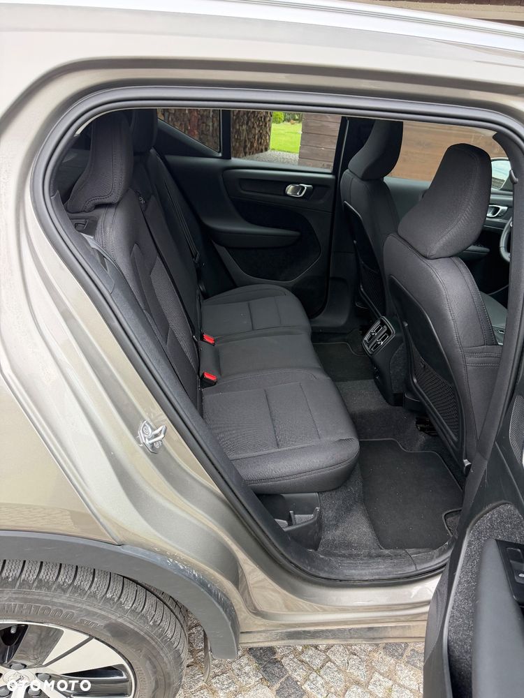 Volvo XC 40 T3 - 10