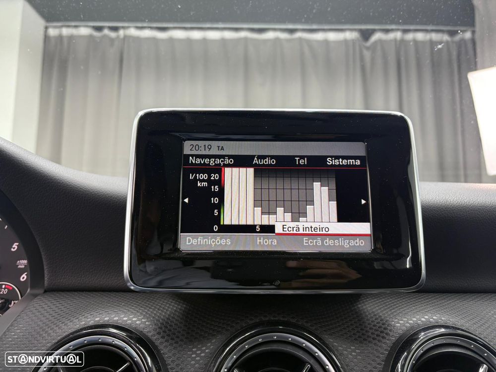 Mercedes-Benz A 180 CDI (BlueEFFICIENCY) Urban - 11