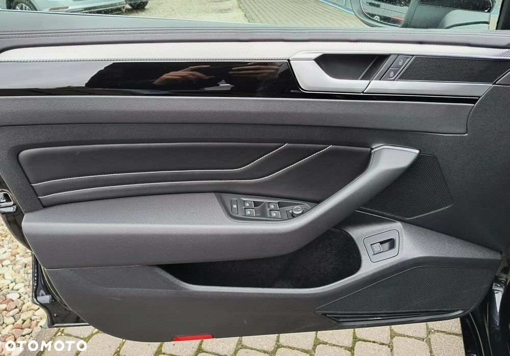 Volkswagen Arteon 2.0 TSI R-Line DSG - 23