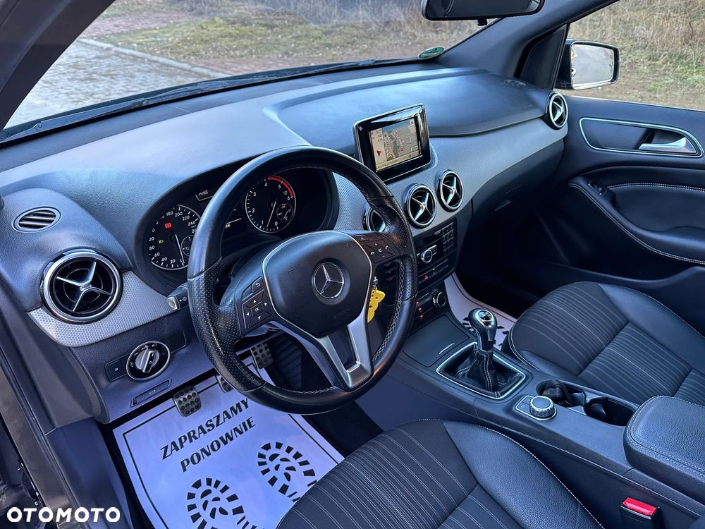 Mercedes-Benz Klasa B 180 CDI (BlueEFFICIENCY) - 33
