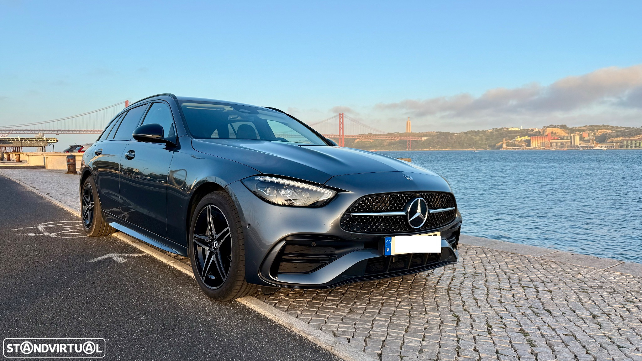 Mercedes-Benz C 300 e AMG Line - 2