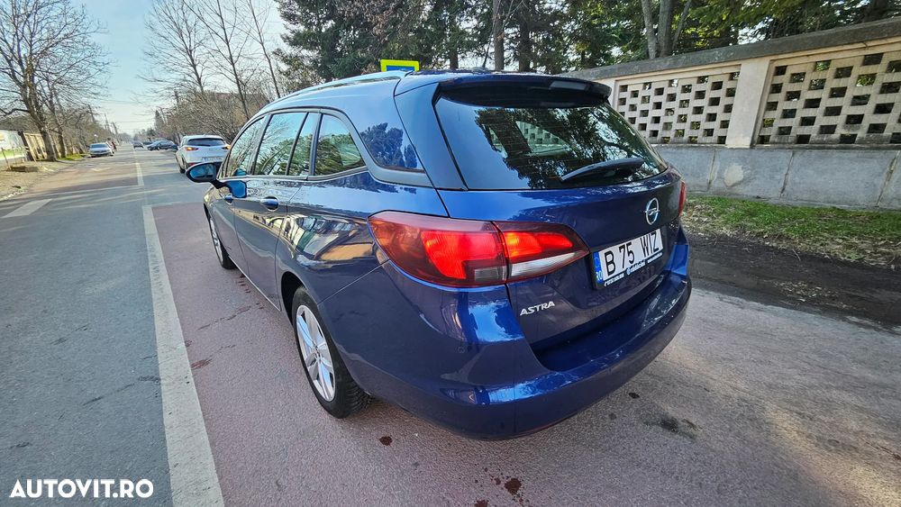 Opel Astra 1.5 D Start/Stop Business Elegance - 4