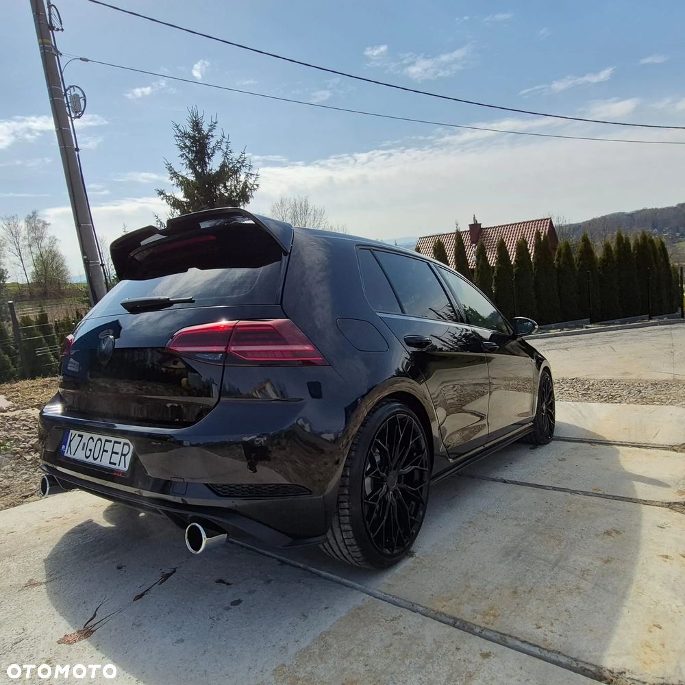 Volkswagen Golf GTI (BlueMotion Technology) DSG Performance - 4