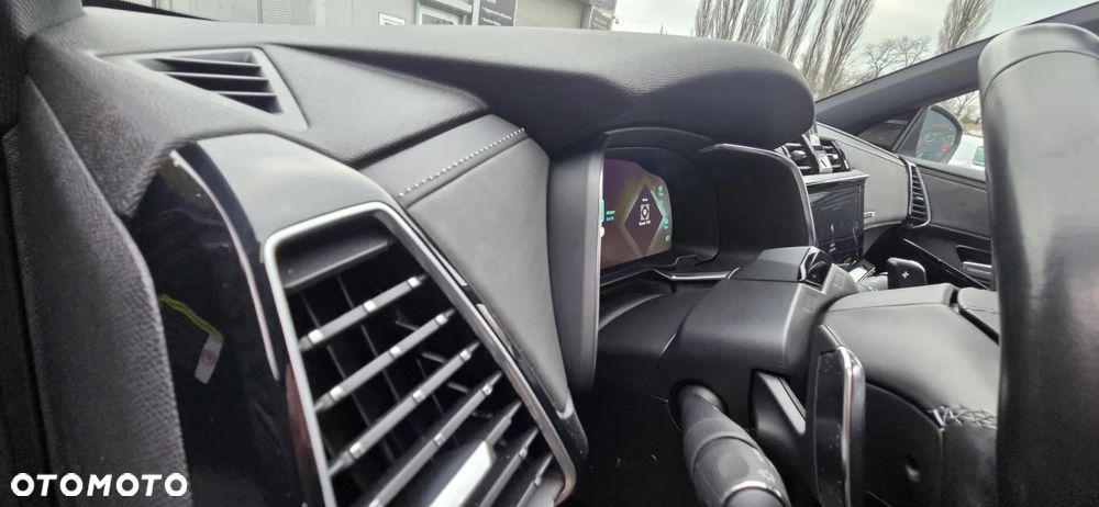 DS Automobiles DS 7 Crossback 1.6 E-Tense Bastille + - 28