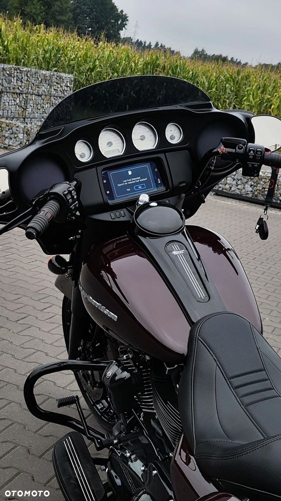 Harley-Davidson Touring Street Glide - 9