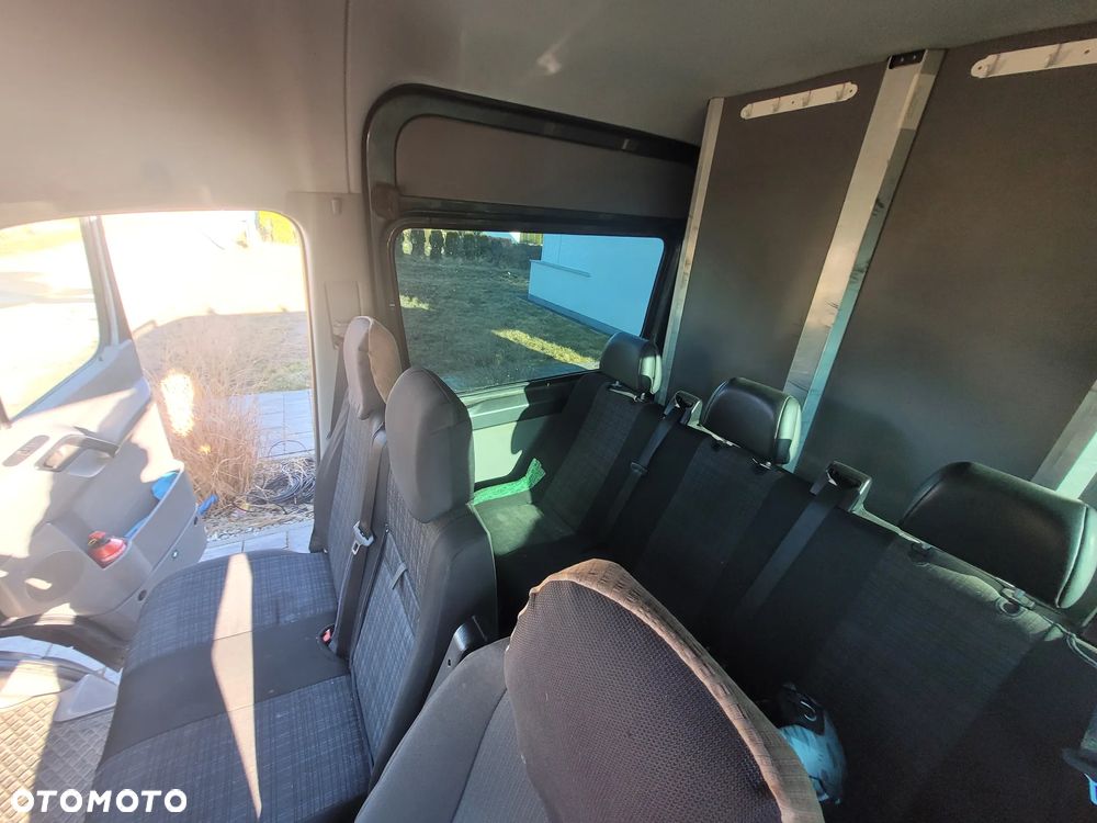 Mercedes-Benz Sprinter - 4