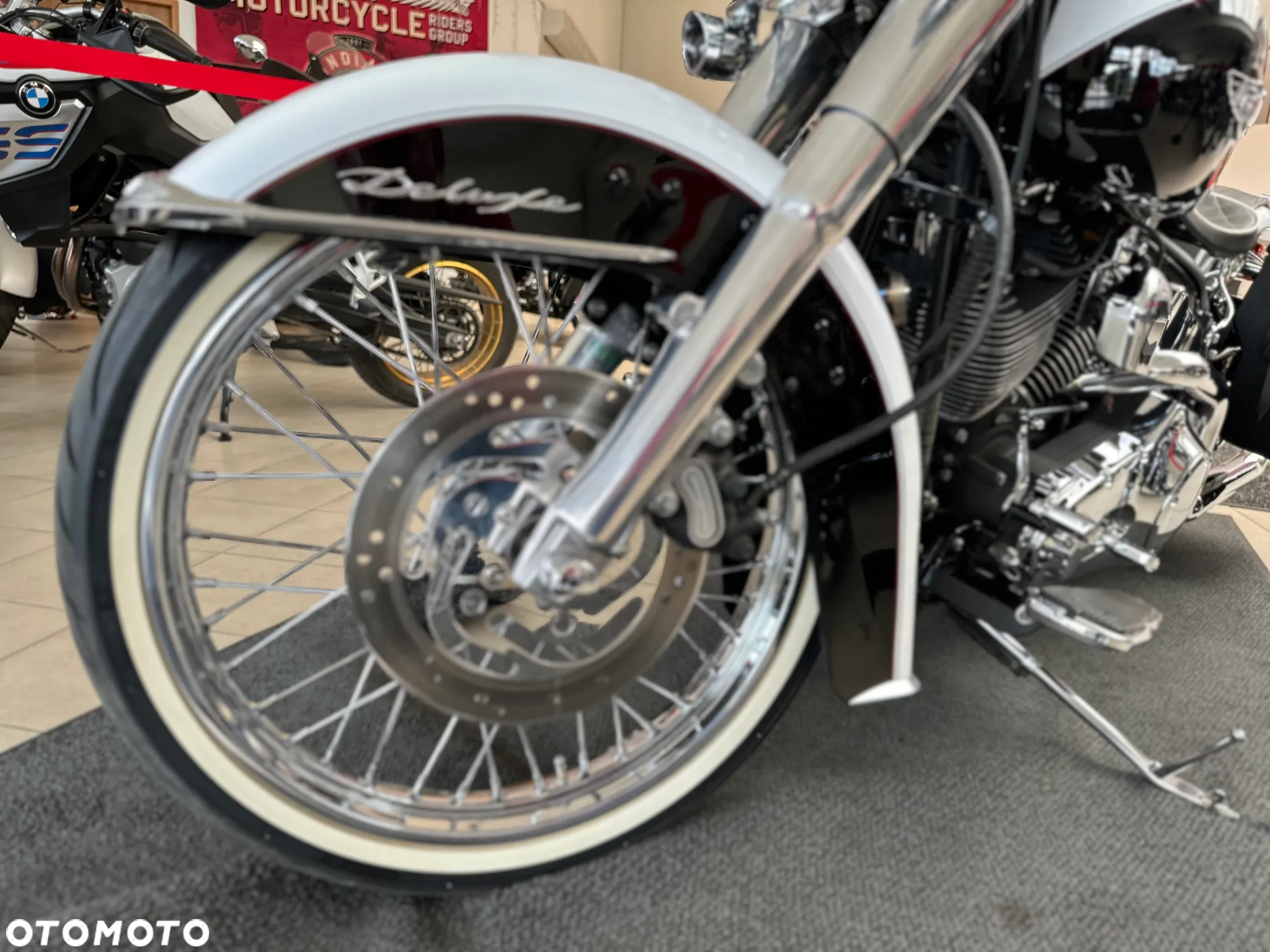 Harley-Davidson Softail - 28