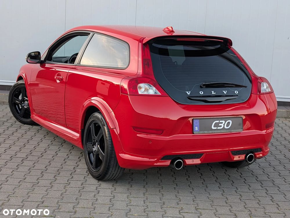 Volvo C30 D4 R-Design - 2