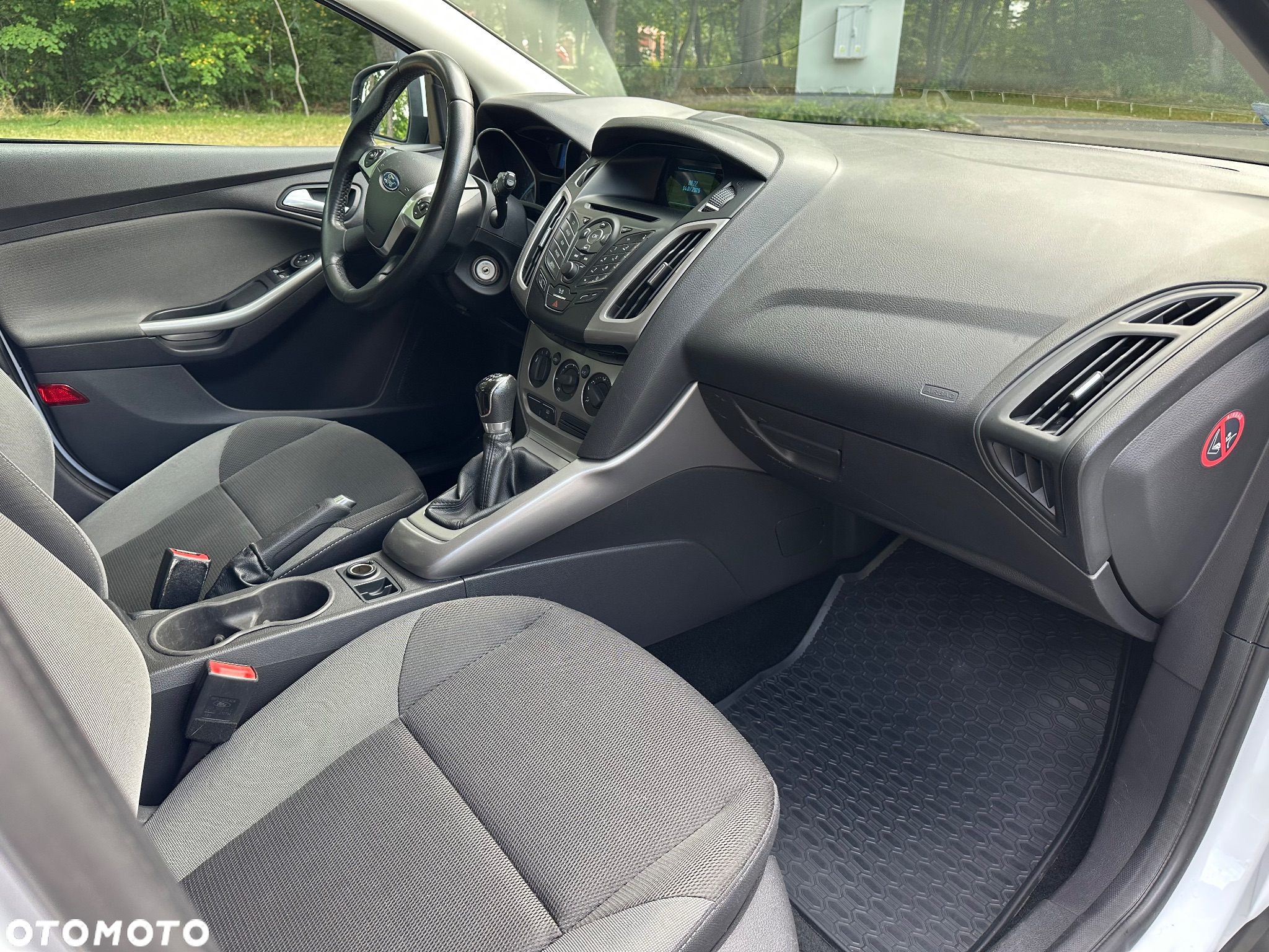 Ford Focus 1.6 Trend - 14