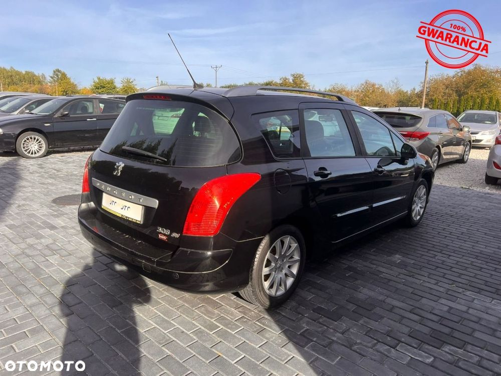 Peugeot 308 1.6 Premium - 11