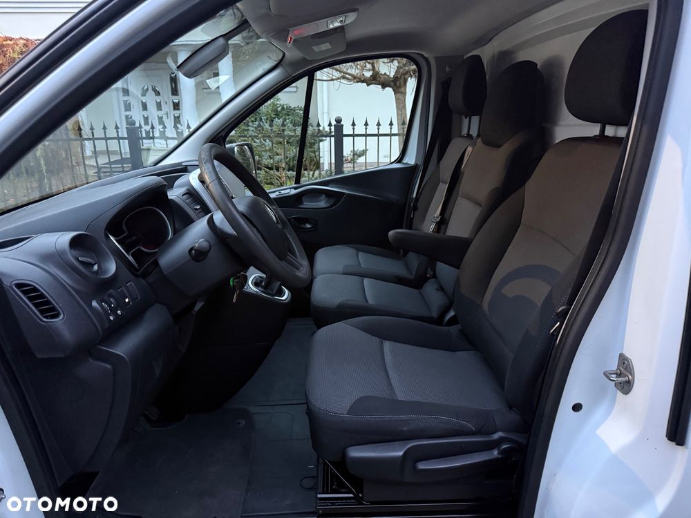 Renault Trafic - 14
