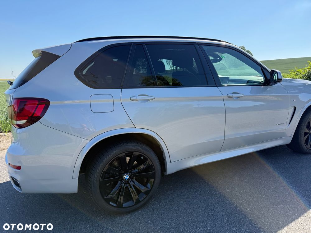 BMW X5 xDrive40d - 13