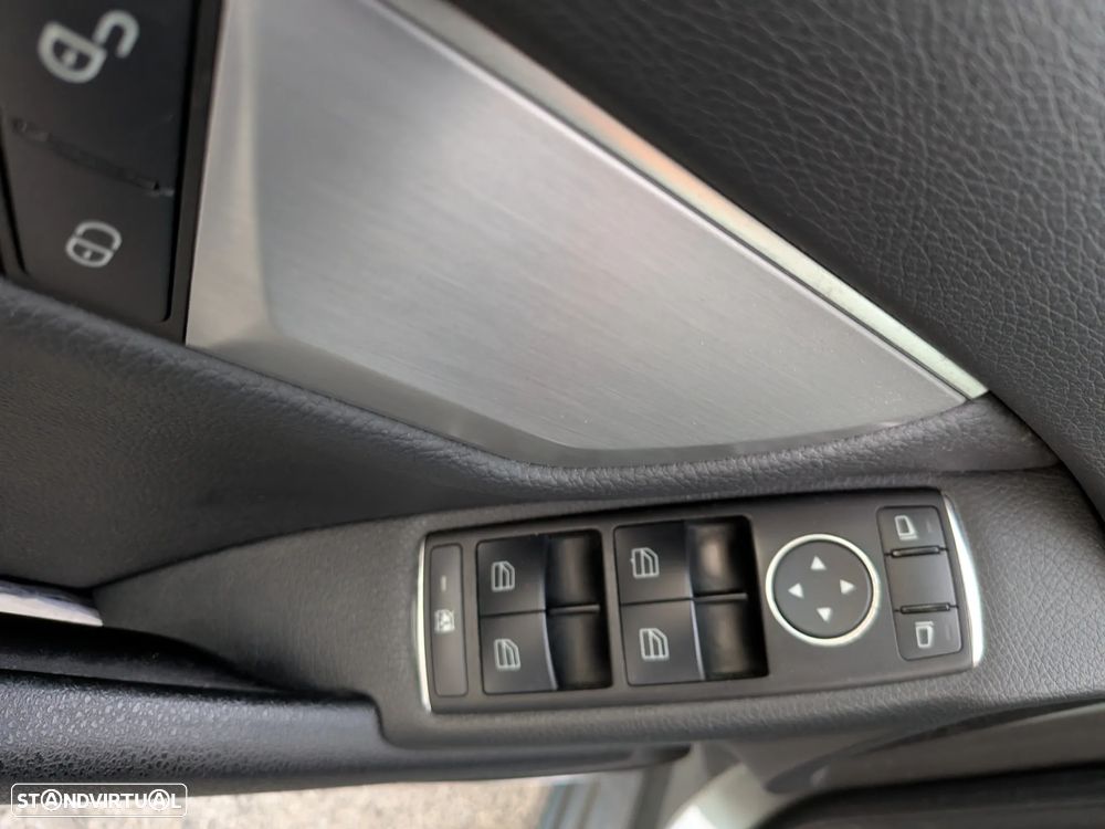 Mercedes-Benz C 220 Station CDI DPF Auto BlueEFFICIENCY Avantgarde - 5