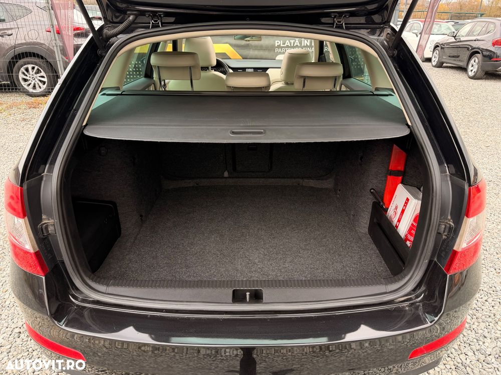 Skoda Octavia 1.6 TDI DPF DSG IMPULS EDITION - 14